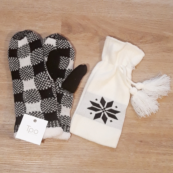 TPO Checkered Wool Blend Mittens with Sherpa Lining + Knit Snowflake Bag - Picture 11 of 12